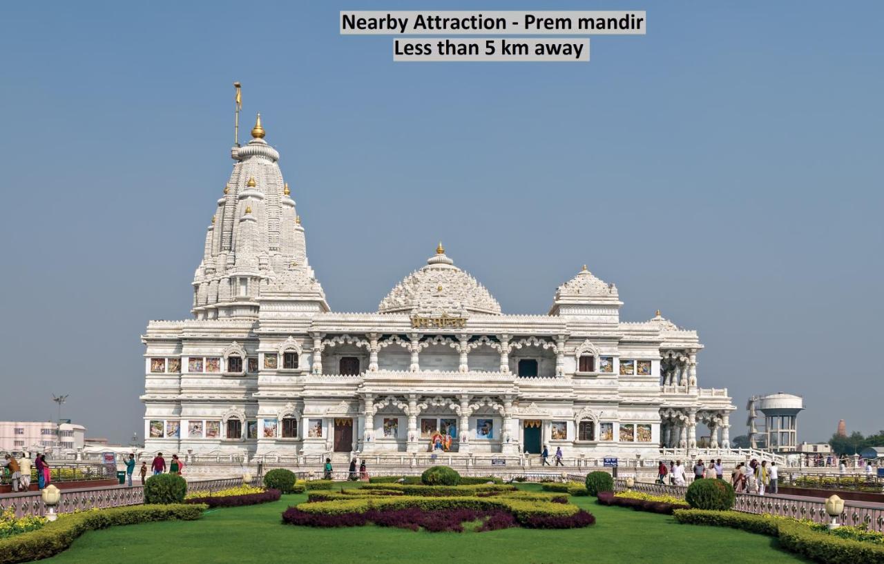 Oyo 69794 Sakshi Dham Hotel Vrindavan Exterior photo